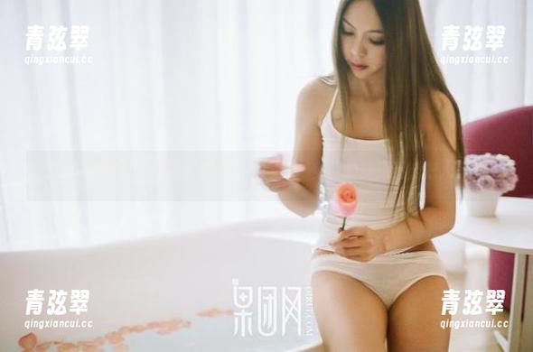 GIRLT果团网 - 找到周妍希的牛仔裤，免费的资源还能把人美哭...