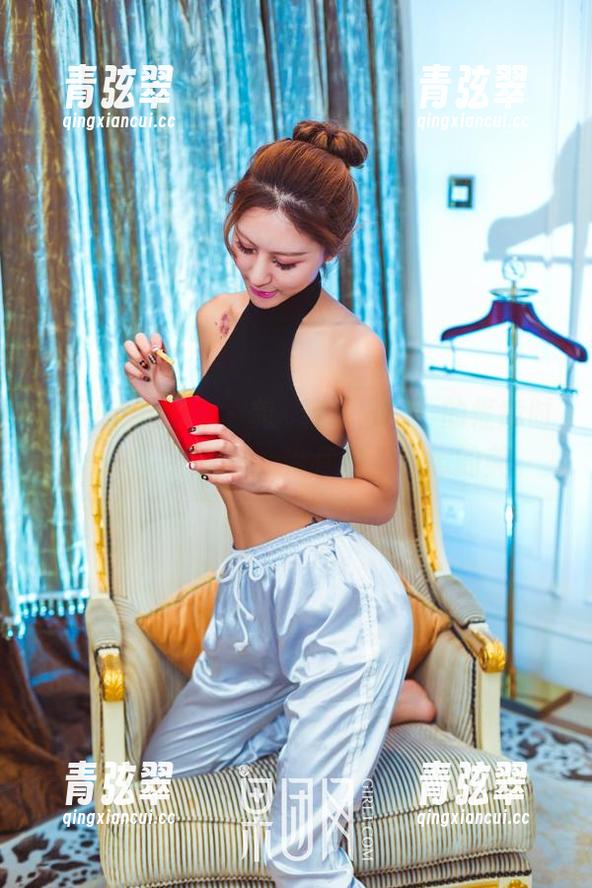 GIRLT果团网-龚玥菲 GIRLT果团网 - 龚玥菲“日常”的惬意时光——精选美图,带你看那随意的美。