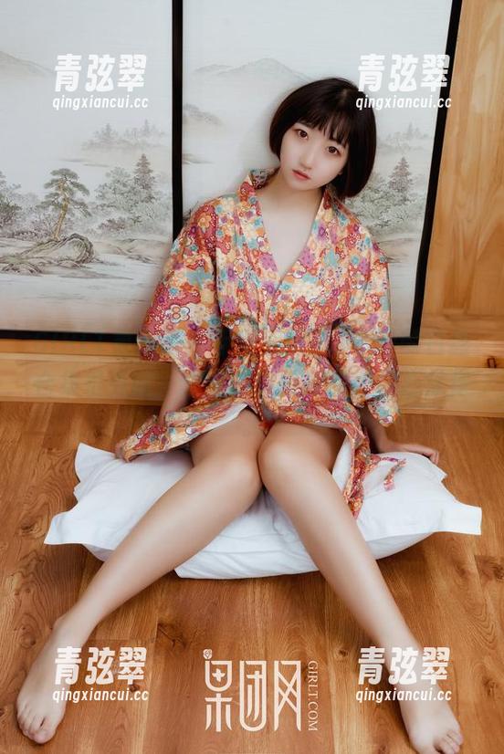 GIRLT果团网-龚玥菲 GIRLT果团网 - 不得不说,龚玥菲的白丝合集很真诚,营业未满却撩拨得你心痒痒。