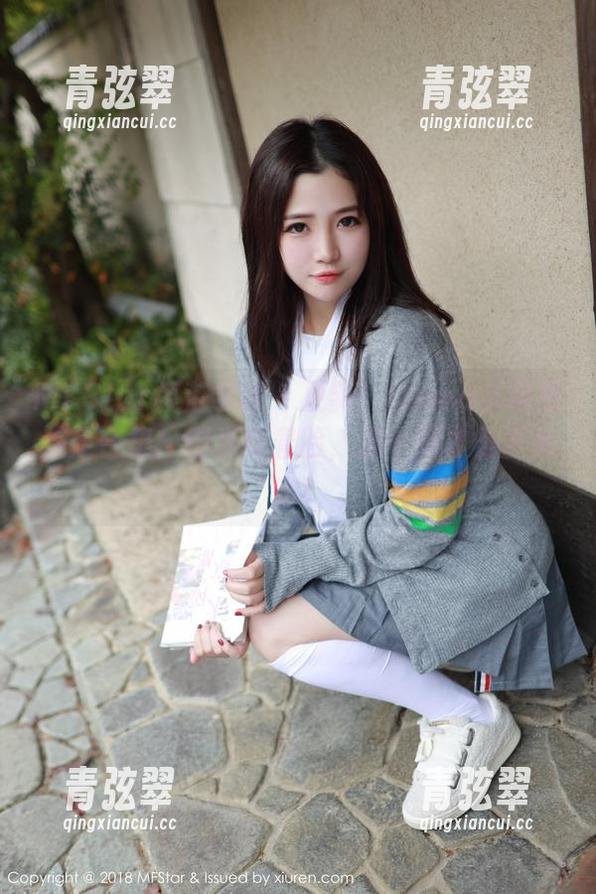 MFStar模范学院-Laura苏雨彤 MFStar模范学院 - 更新!Laura苏雨彤美足合集:别光盯着脸,这小脚才是重头戏!
