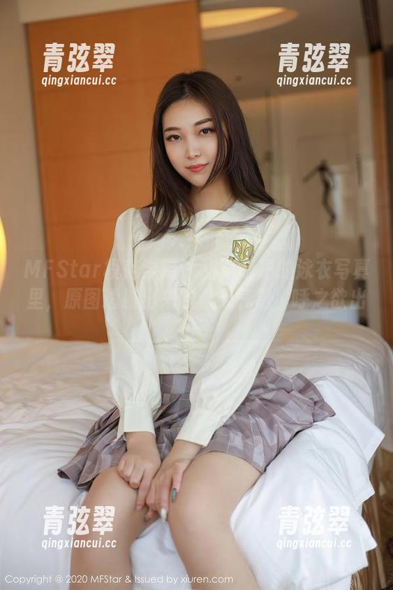 MFStar模范学院-甜筒晓彤 MFStar模范学院 - 甜筒晓彤的泳衣写真里,原图透射出来的夏天气息,呼之欲出。