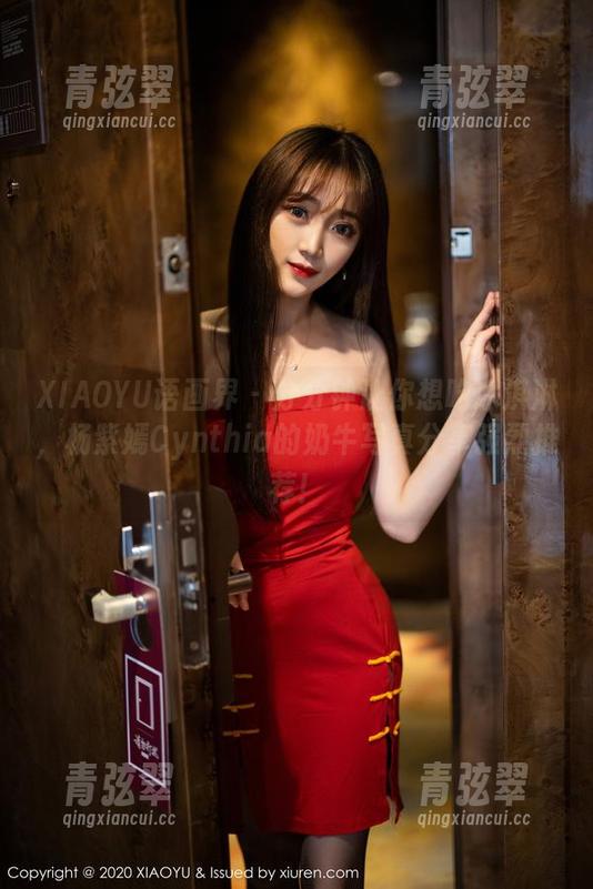 XIAOYU语画界-杨紫嫣Cynthia XIAOYU语画界 - 分分钟让你想吃冰淇淋,杨紫嫣Cynthia的奶牛写真分享强烈推荐!