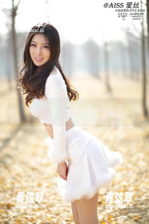 aiss-若兮 aiss - 若兮的高清自拍作品,好吧,套图不是说说而已!