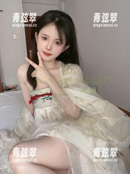 别问了，最新倦倦喵秘书照里隐藏了多少小心思，只能自己解读啦！