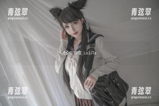塔塔_Lo1iTa 有了塔塔_Lo1iTa的全套粉色写真,我决定:前提是,要有个颜值爆表的照片墙。
