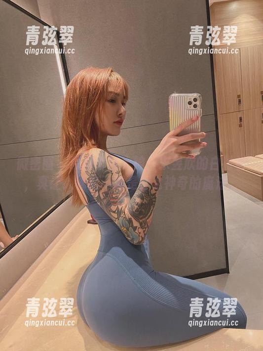 宋昱欣 微密圈 - 原图来自大神:宋昱欣的白衬衫,真让人琢磨不透是什么神奇的魔法。