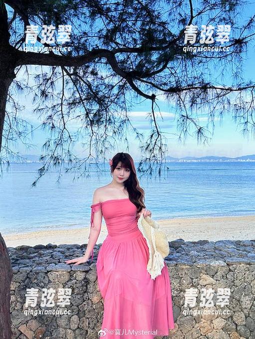 宝儿mysterial 免费图集:宝儿mysterial在白裙里宛如从梦中走出来,别问我梦里有什么。