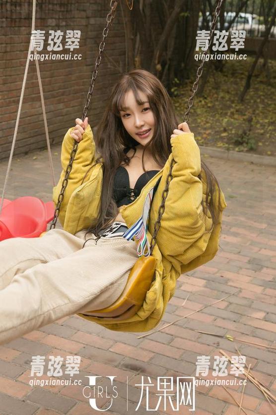 尤果网-蜜儿 尤果网 - 厨娘蜜儿的壁纸:厨房迟到了点,但心情却活力满满!