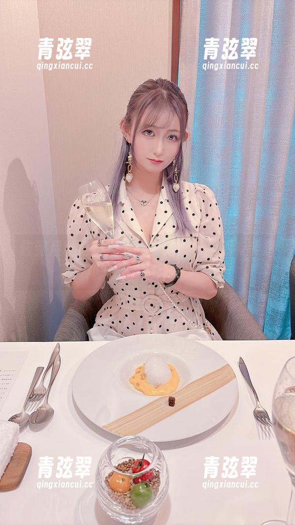 月城委员会 碰到月城委员会的教室写真,忽然有种想逃课的冲动