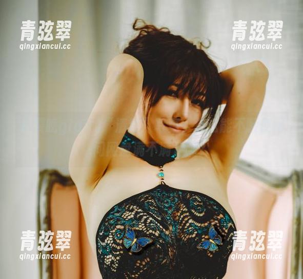 樱晚gigi 有樱晚gigi的“清纯”写真,怎么能不顺便问问网盘满不满足呢?