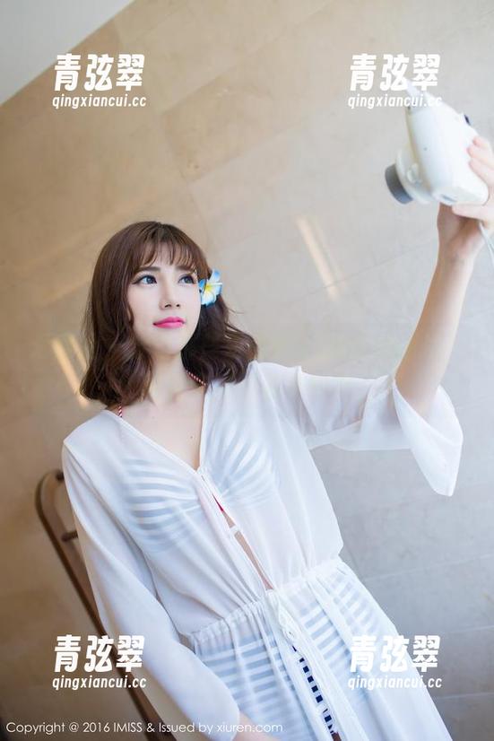 爱蜜社-乐薇Vivi 爱蜜社 - 分享那些乐薇Vivi的自拍图片,眼神中闪烁着小秘密