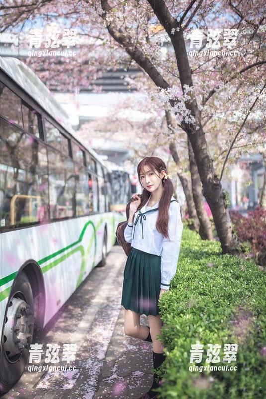 王羽杉 心甘情愿沉迷,王羽杉少女写真图库流连忘返