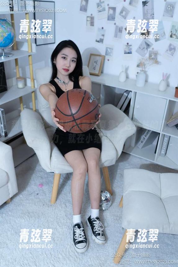 甜予摄影-思思 甜予摄影 - 思思私藏写真集:白棉袜的魔力,就在小细节中。