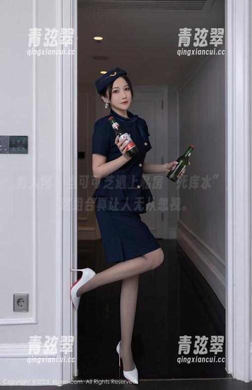 秀人网-可可芝 秀人网 - 当可可芝遇上私房“死库水”,这组合真让人无从忽视。