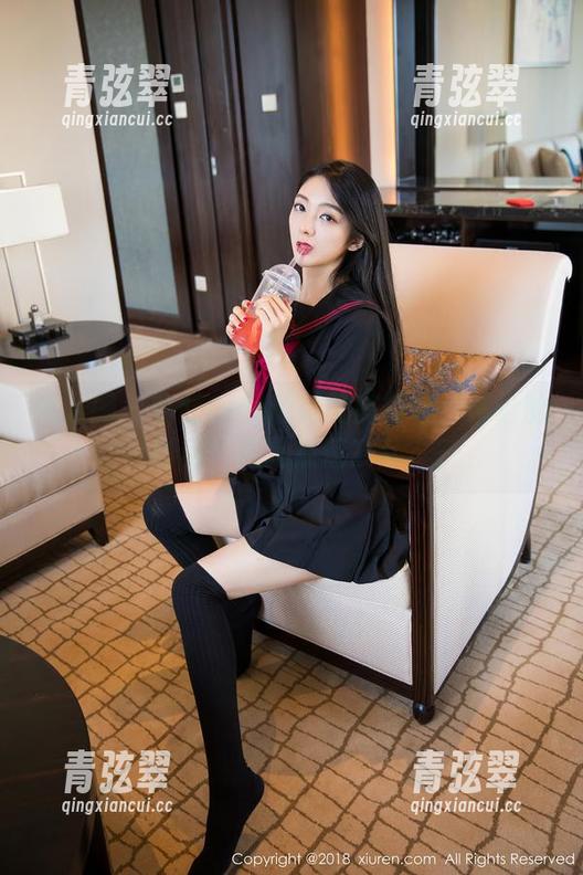秀人网-黄婧GIGI 秀人网 - 黄婧GIGI和她的高跟鞋:精选的时刻,还是点滴凌乱?