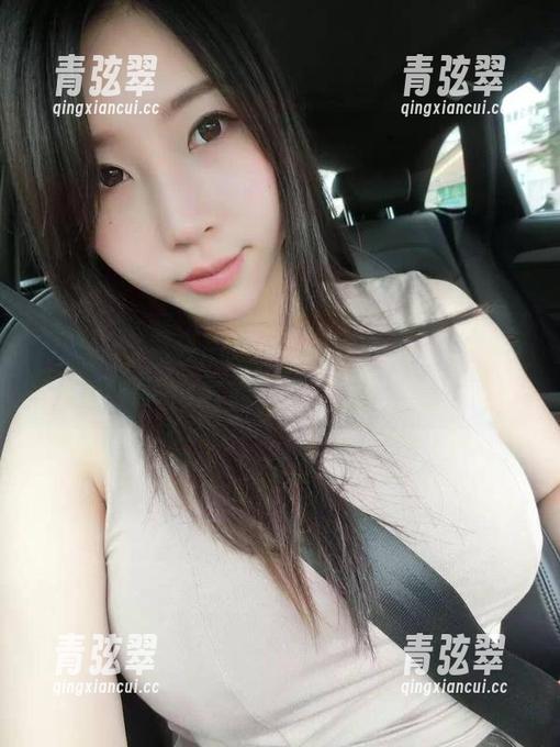 紫色哒豚豚 微密圈 - 说真的,吊带黑丝配紫色哒豚豚,写真的组合果然反转了我的心情。