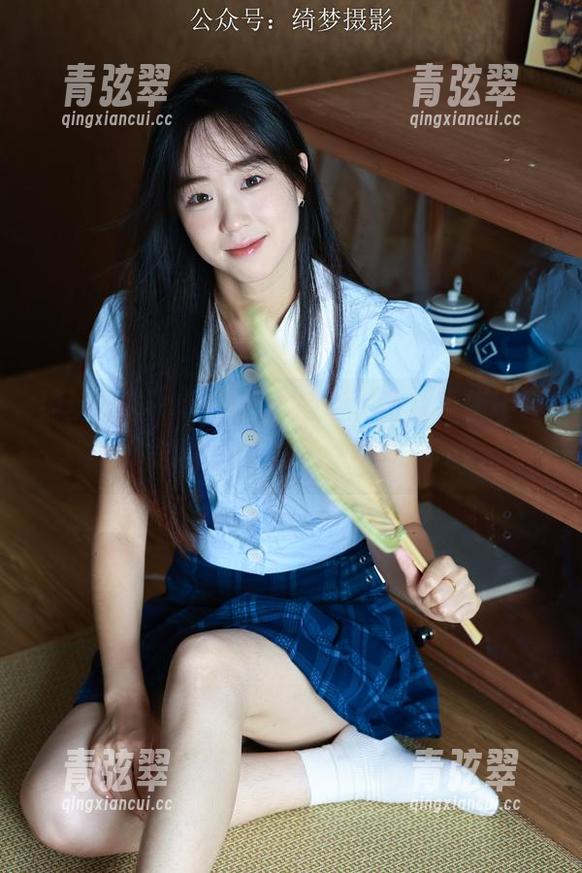 绮梦摄影-涵涵 绮梦摄影 - 涵涵的小短裤,图集更新不轻松,总能引发点趣味。
