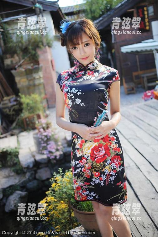 美媛馆-糯美子MINIbabe 美媛馆 - 娃哈哈!在线上重温糯美子MINIbabe的运动,一堆美图中藏着的小细节真让人惊叹。