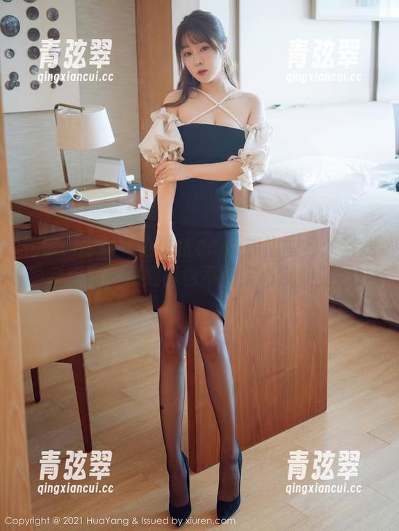 花漾show-赵惟依coco 花漾show - 赵惟依coco旗袍图包:当我学会走路,妈妈再也不用担心我扭到脚!