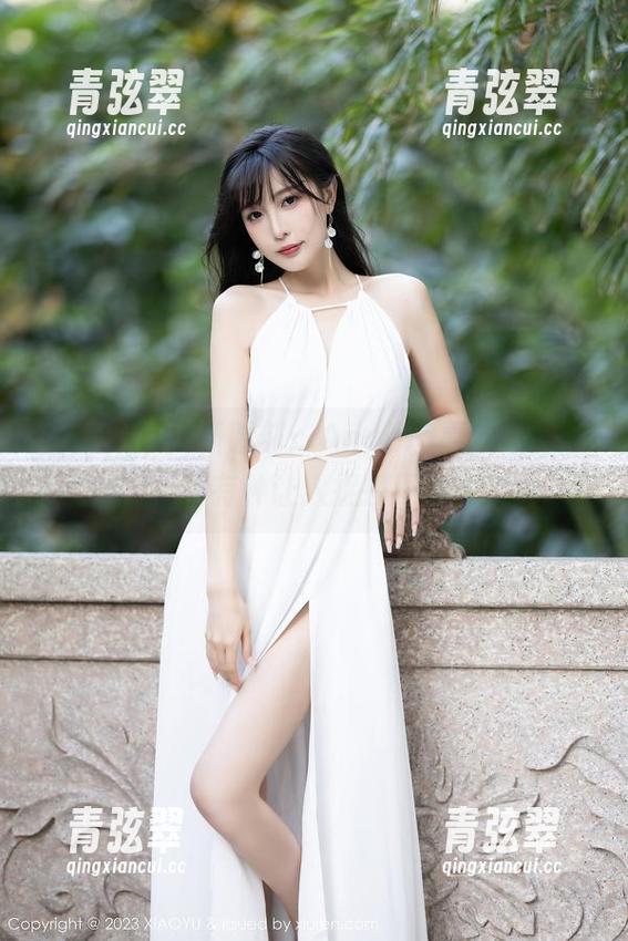 语画界-Angela喜欢猫 语画界 - 更新时刻:Angela喜欢猫的灰丝美图,总有种让人捉摸不透的魅力。