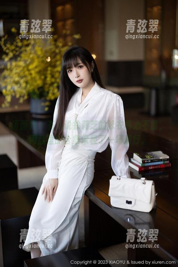语画界-徐莉芝 语画界 - 有人说徐莉芝的泳衣真心不错,网盘里的合集像极了一场旅行。