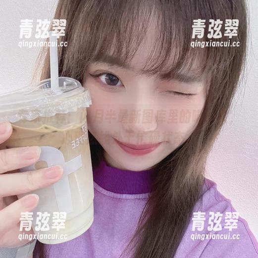 闪月半 专家推荐:闪月半最新图库里的喵少女,心理热线处于忙碌状态。